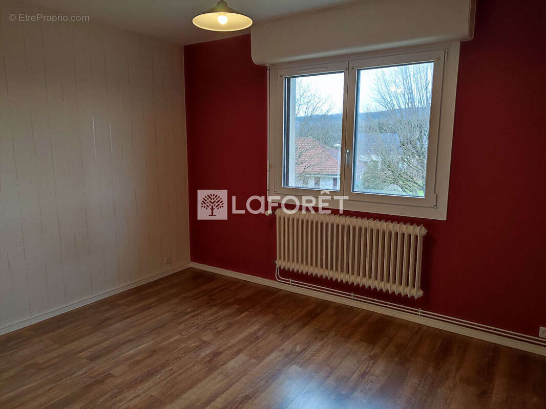 Appartement à ROPPE