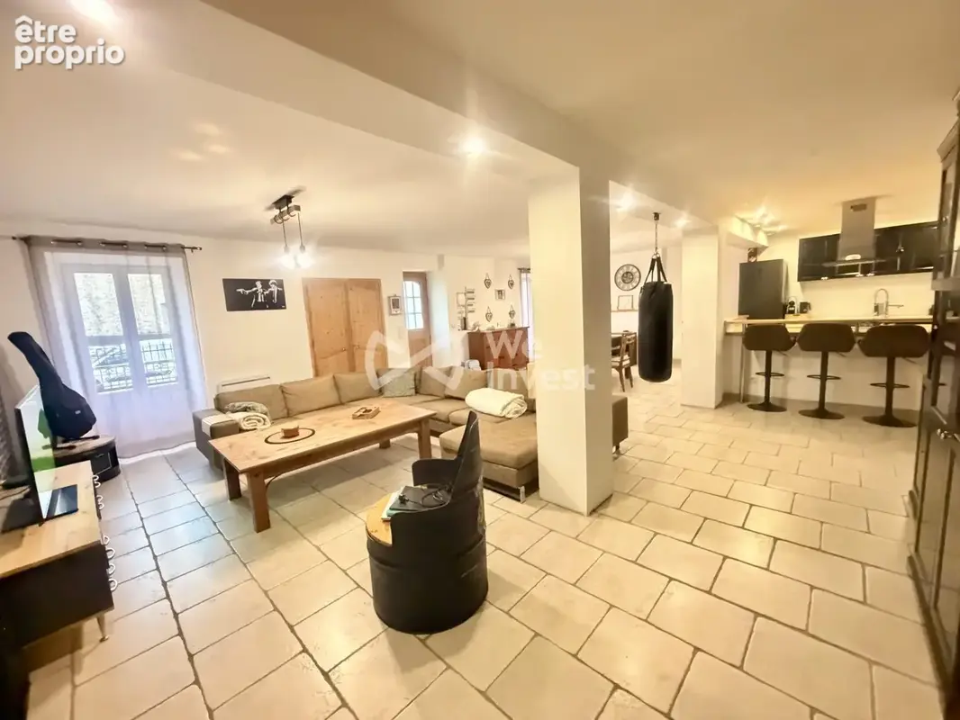 Maison 7 pièces 159 m² à vendre à Coulommiers (77120) - photo 2