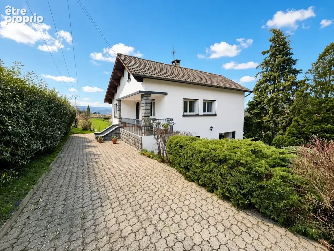 Maison à SAINT-PAUL-EN-JAREZ