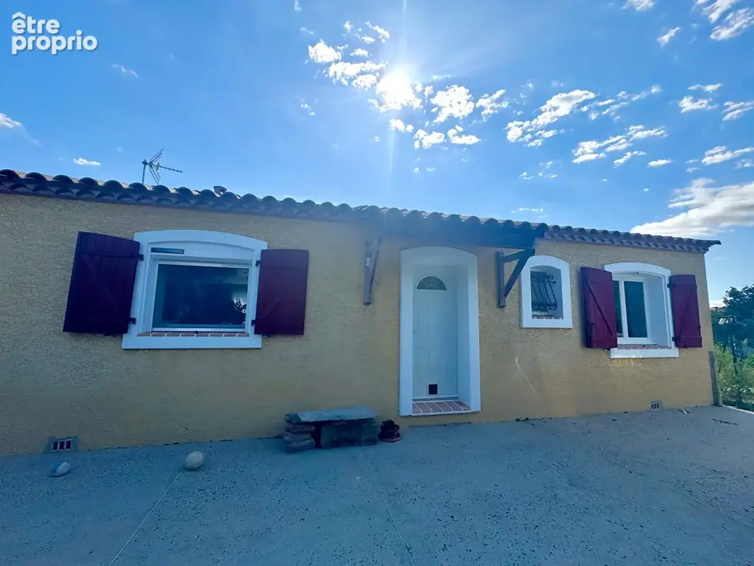 Maison plain pieds - 2 chambres- garage - vaste terrain - photo 3