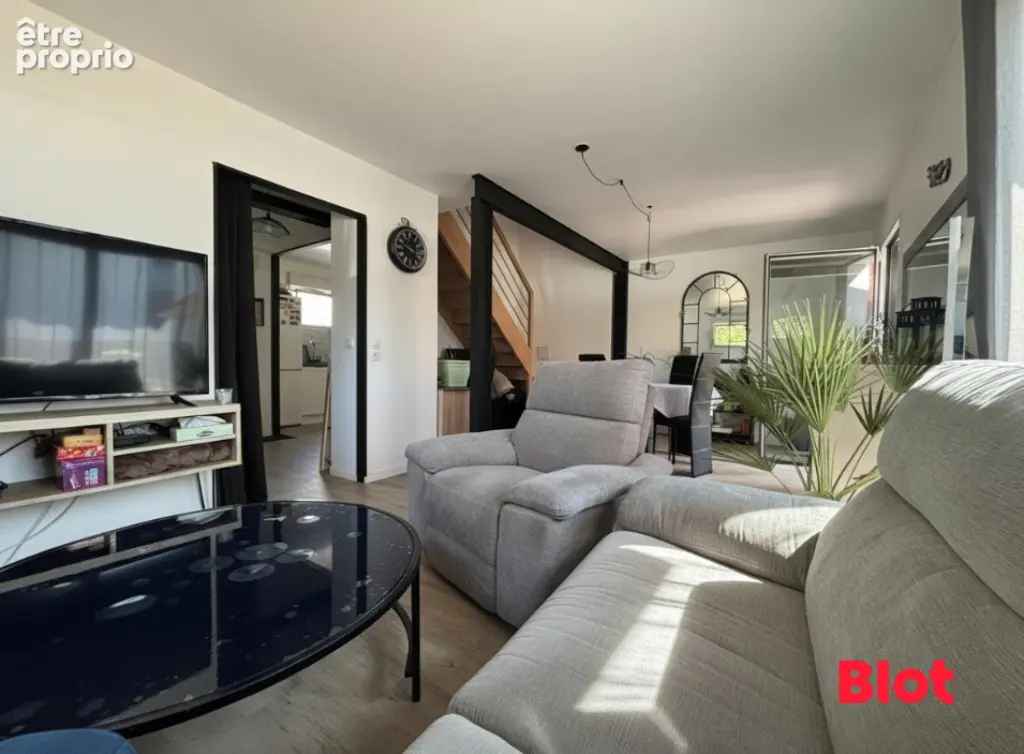 Maison 4 pièces 83 m² à vendre à Saint-Jacques-De-La-Lande (35136) - photo 5