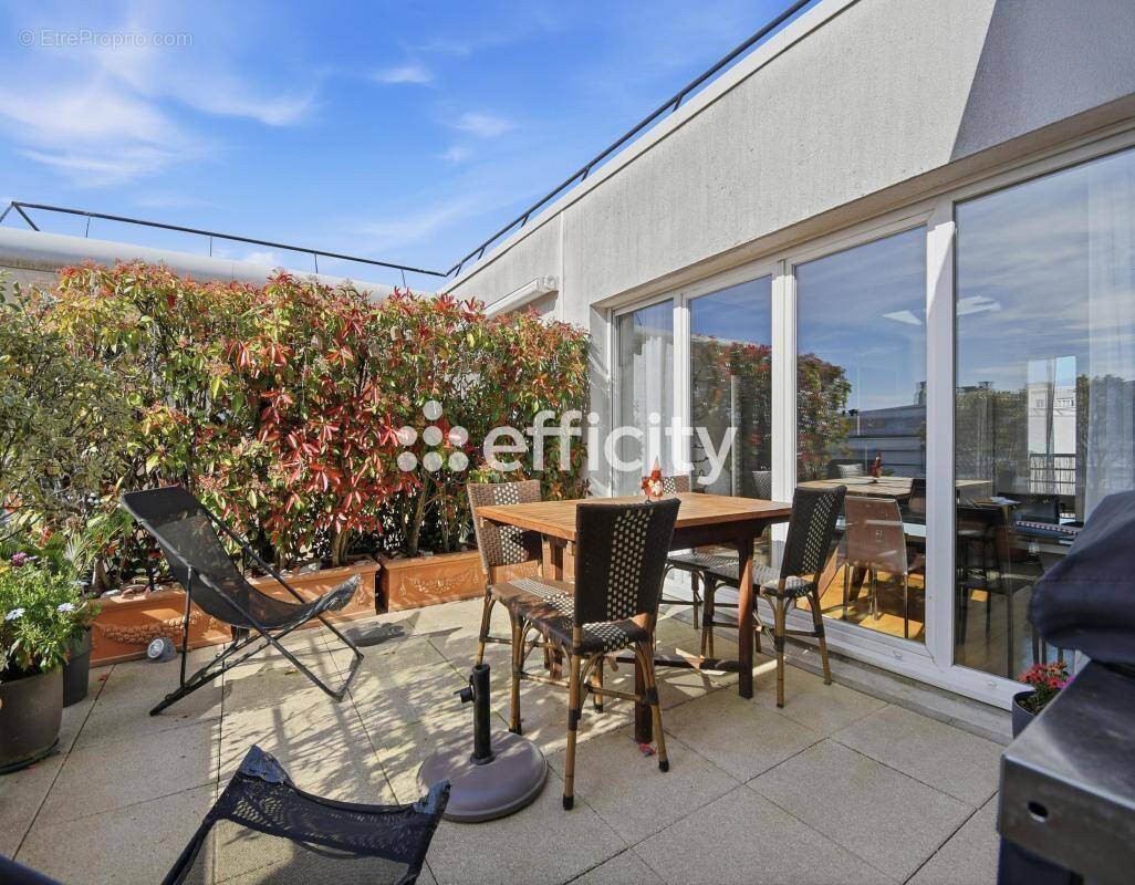 Appartement à BOIS-COLOMBES