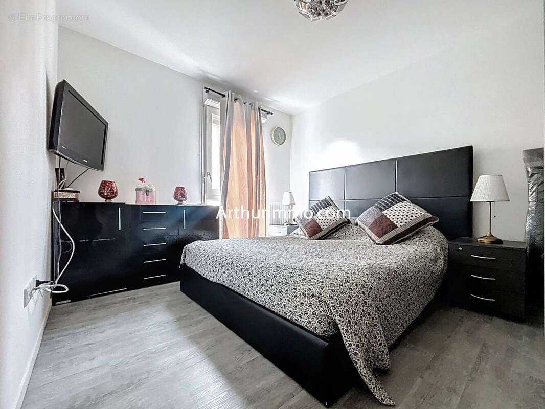 Appartement à LIMEIL-BREVANNES