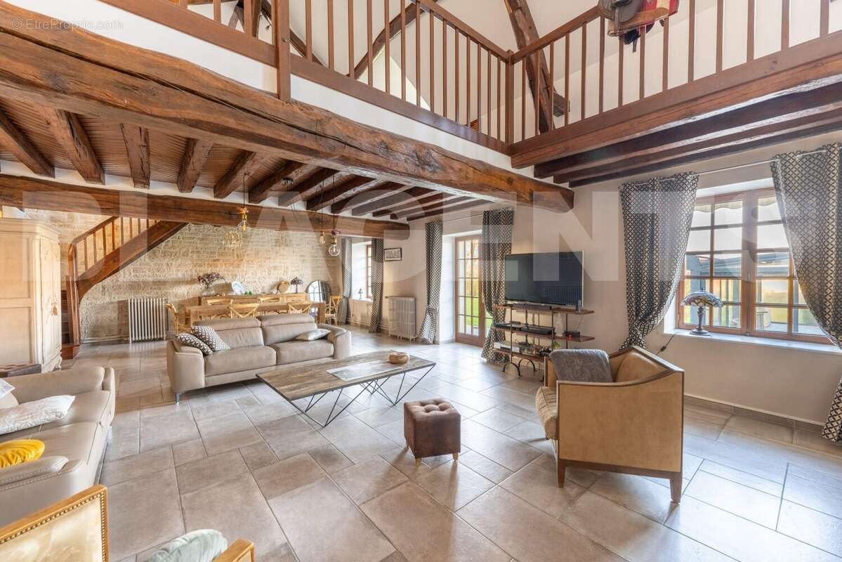 11 79232d6c-8552-4340-9b8e-efb4ed7bd50c_original - Maison à RAMBOUILLET