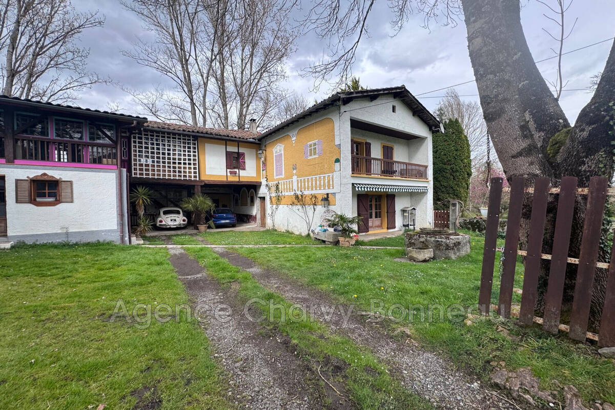 Maison à PRAT-BONREPAUX