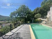 Maison à COLLOBRIERES