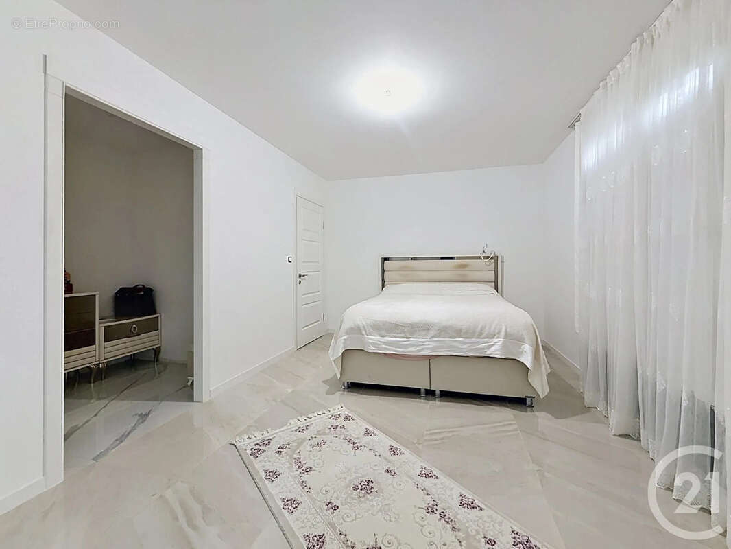Maison 143 m² à Perrigny-Les-Dijon  - photo 9