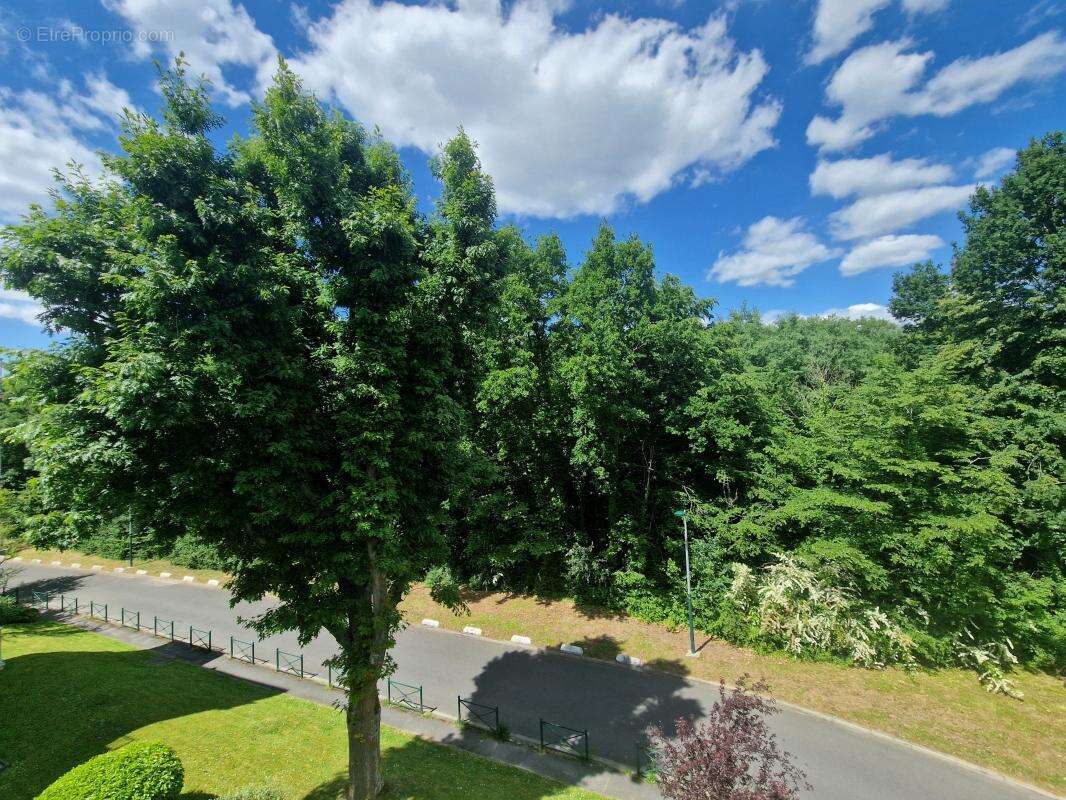 Appartement à VAIRES-SUR-MARNE