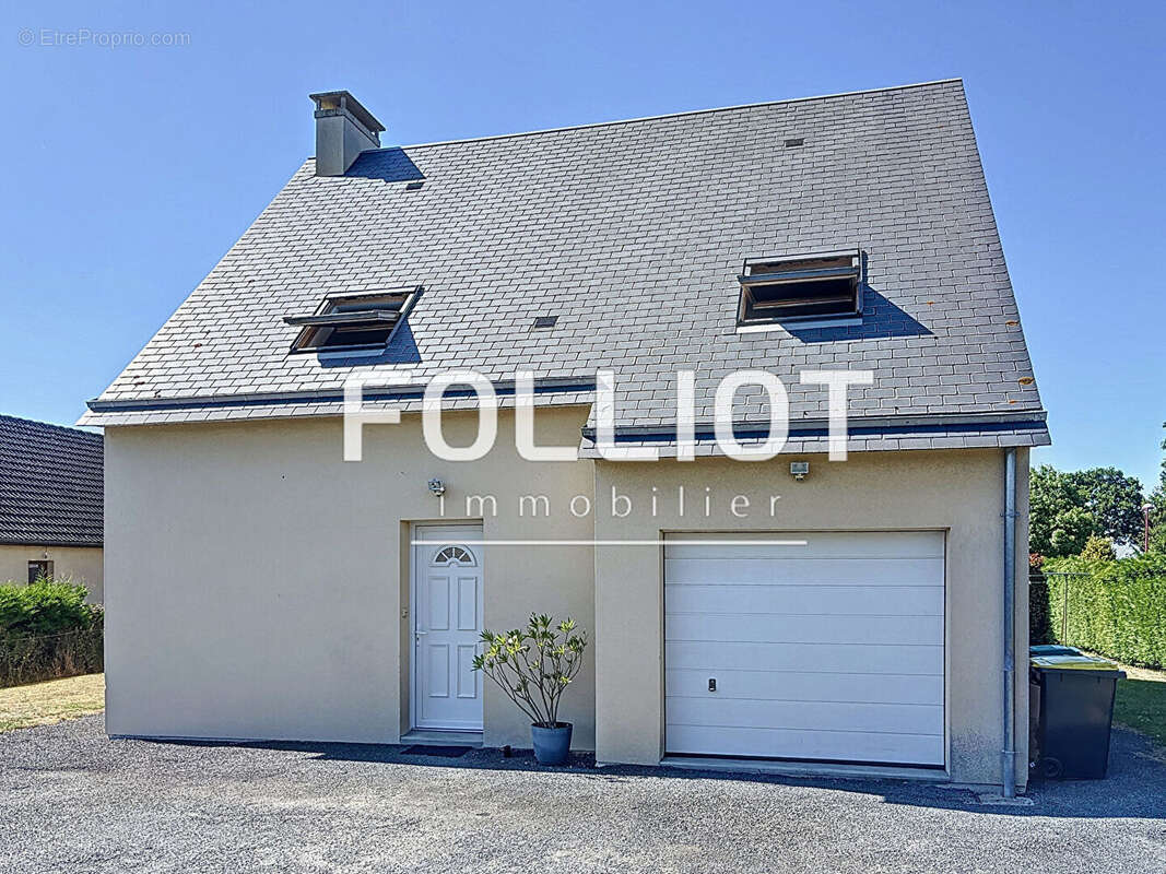 Maison à SAINT-AMAND