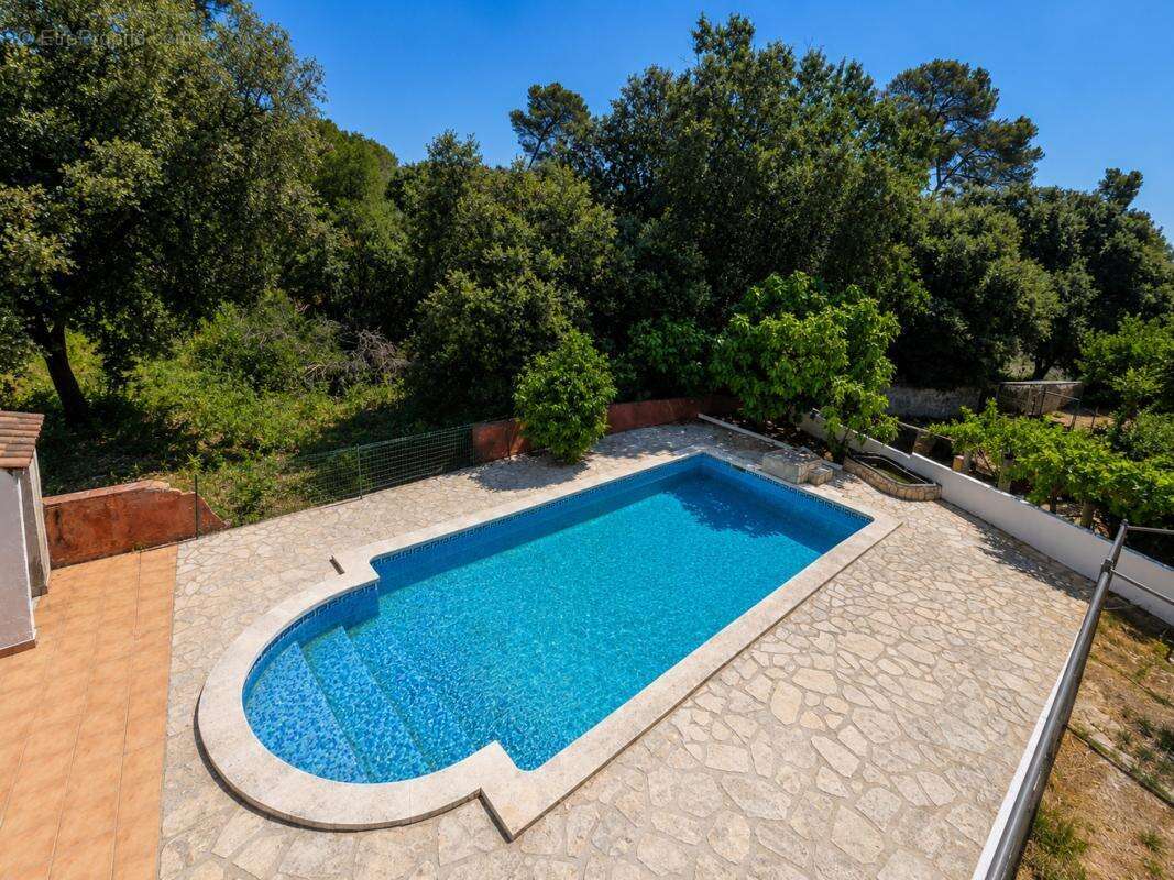 Maison 239 m² à Montpellier  - photo 2