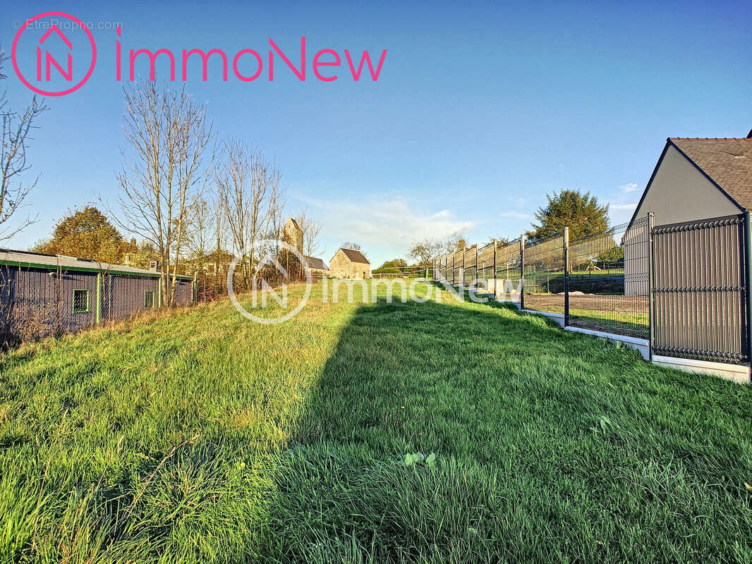 Parcelle Constructible de 4000 m2 aux portes de Villedieu les Poêles. - photo 3