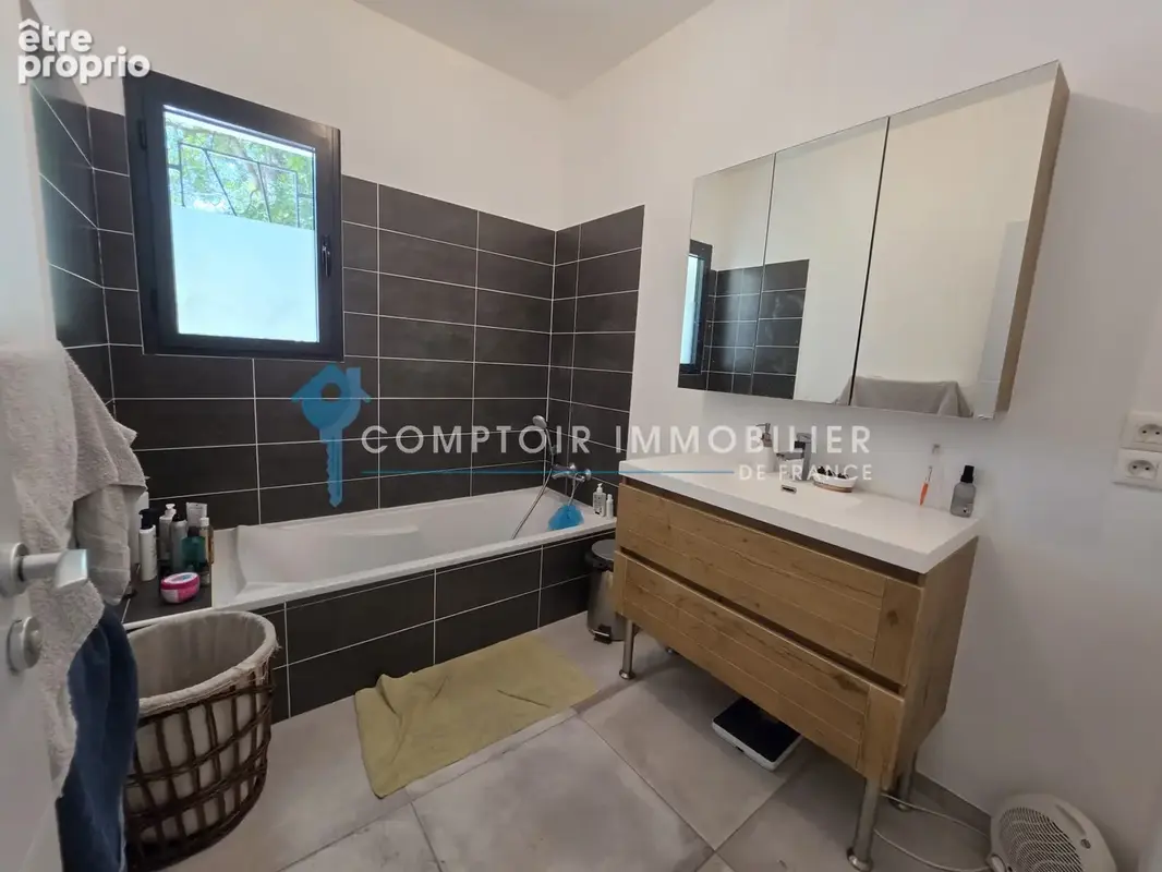 Dépt Hérault (34) - Saint André de Sangonis - À vendre - Villa T4, 105m2, terrain 1017 m2, terrasse, garage - photo 12