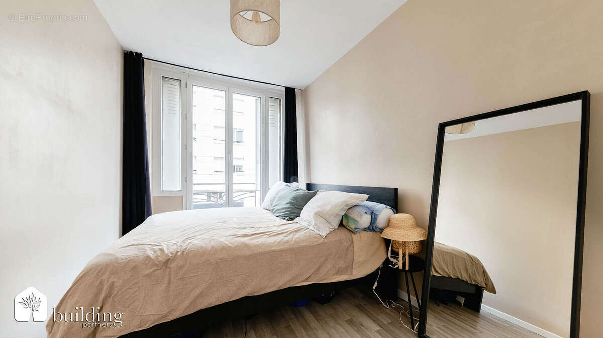 Appartement à LEVALLOIS-PERRET