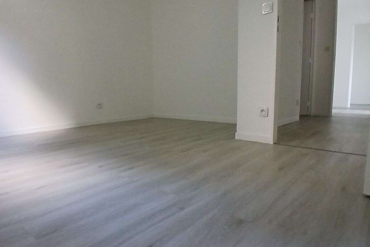Appartement à MARSEILLE-9E