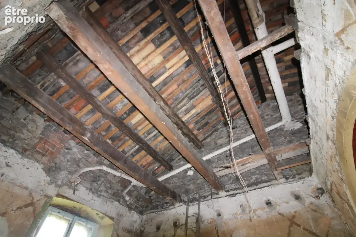 Maison de caractere d'un volume 333 m2  + dependance 86 m2. - photo 65
