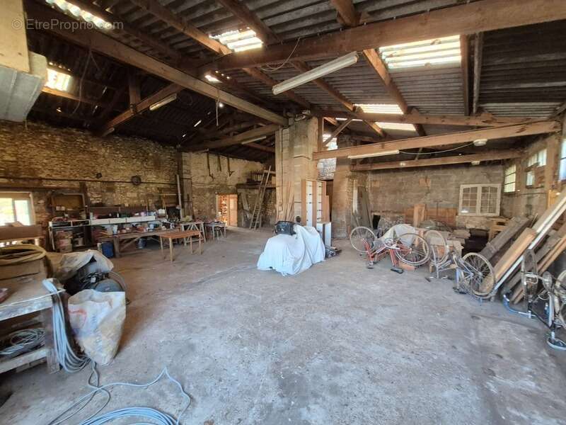 Maison à SAINT-SAVINIEN