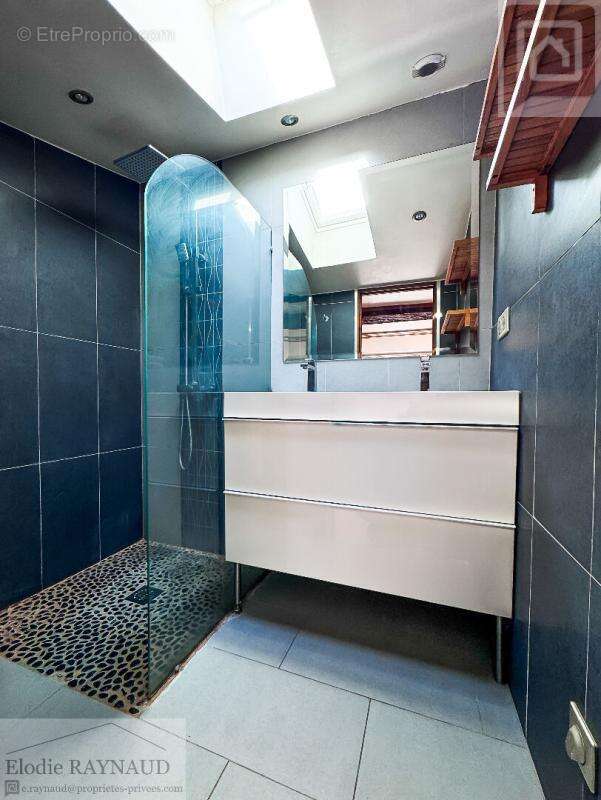 Appartement à LA BOISSE