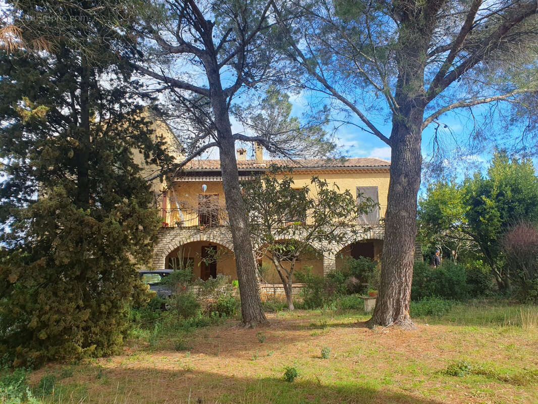 Maison à UZES