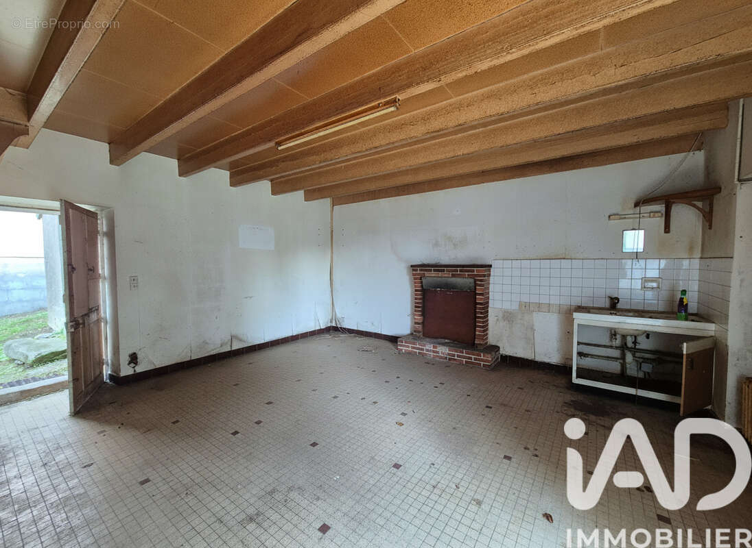 Photo 2 - Maison à SAINT-ETIENNE-DE-MONTLUC