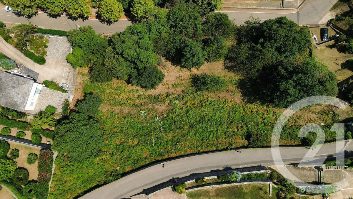 Terrain à PENTA-DI-CASINCA