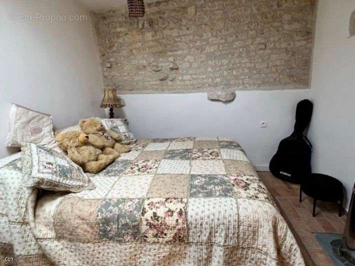 Maison à VERTEUIL-SUR-CHARENTE