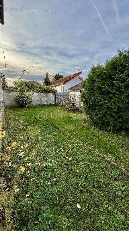 Maison à CONFLANS-SAINTE-HONORINE