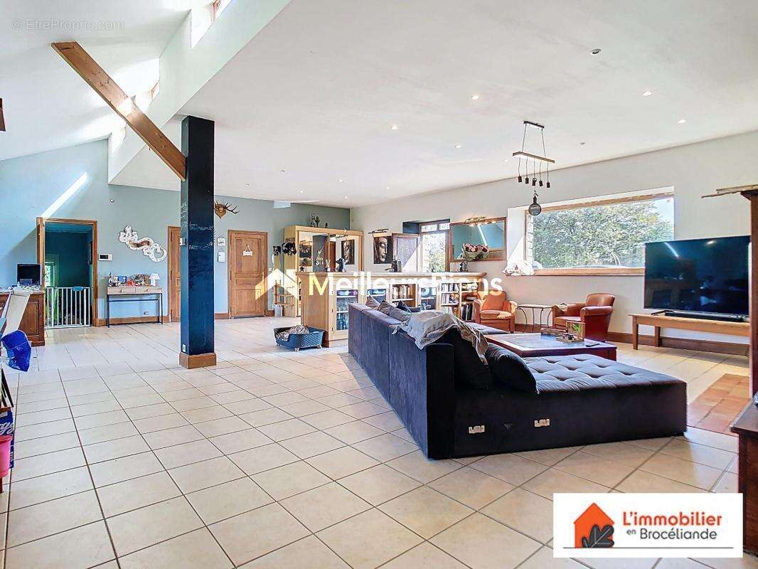 Maison à PLELAN-LE-GRAND