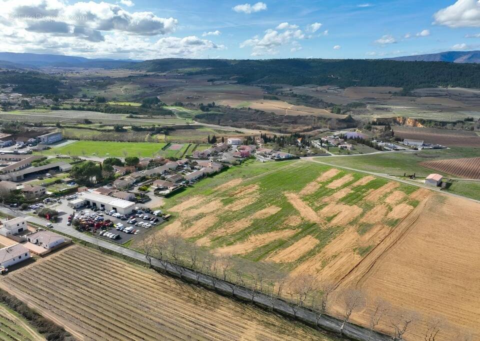 Terrain à SAINT-LAURENT-DE-LA-CABRERISSE