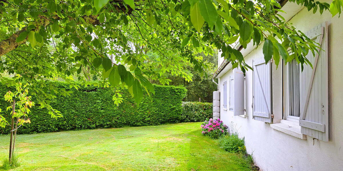 Maison à LE PIAN-MEDOC