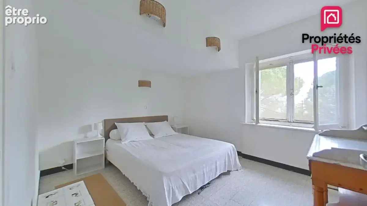 Propriété Ouveillan - 402 m² habitables - Piscine & dépendances - photo 14