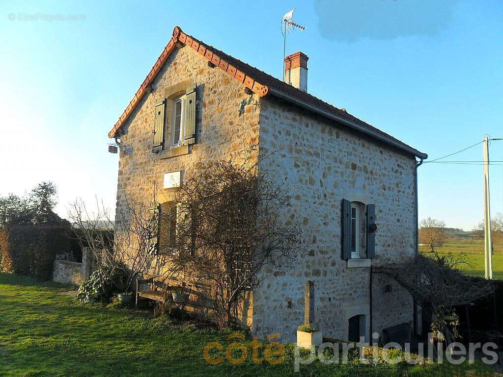 Rare et Atypique maison d'écluse dans le Saint Amandois - photo 2