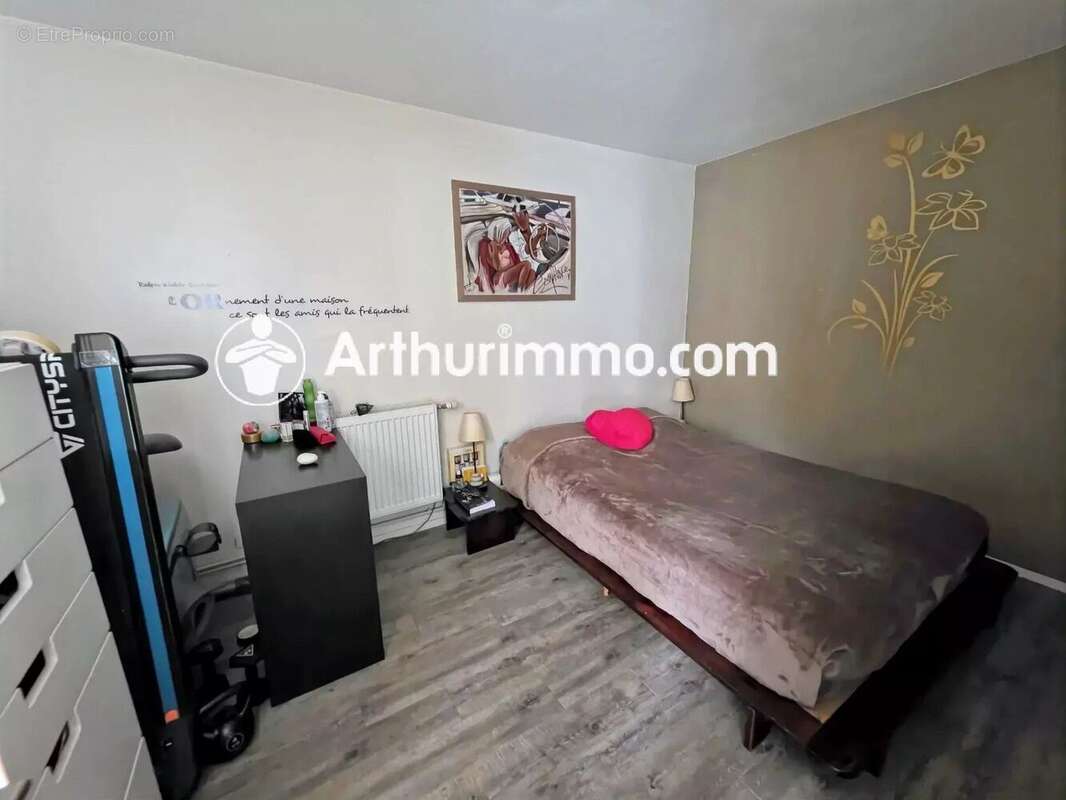 Appartement à NANDY