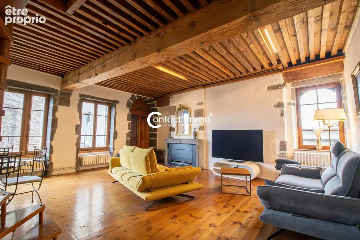 Appartement 5 pièces 126 m² à vendre à Riom (63200) - photo 3
