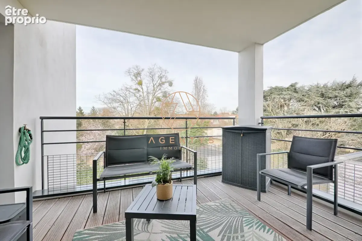 Appartement 4 pièces 82 m² à vendre à Saint-Maur-Des-Fosses (94100) - photo 3
