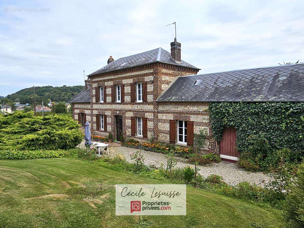 Maison à SAINT-ANTOINE-LA-FORET