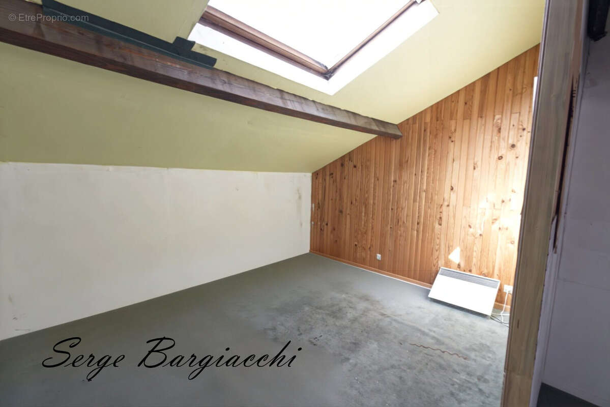 Appartement à LAMBRES-LEZ-DOUAI