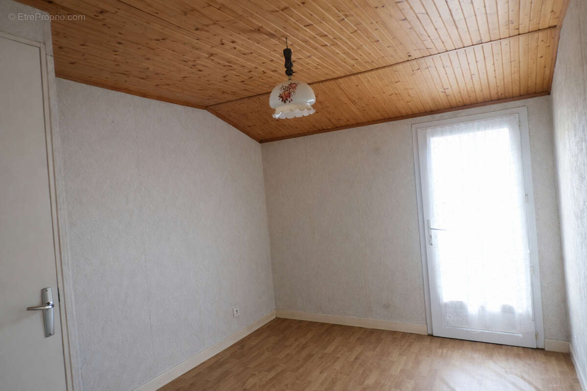 Maison à SAINT-MICHEL-CHEF-CHEF