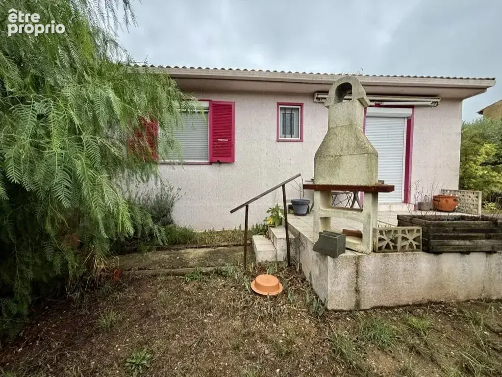 Maison de plain pied sur magnifique parcelle arborée - photo 9