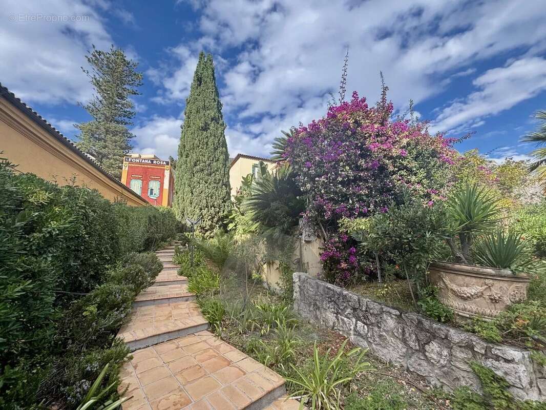 Appartement à MENTON