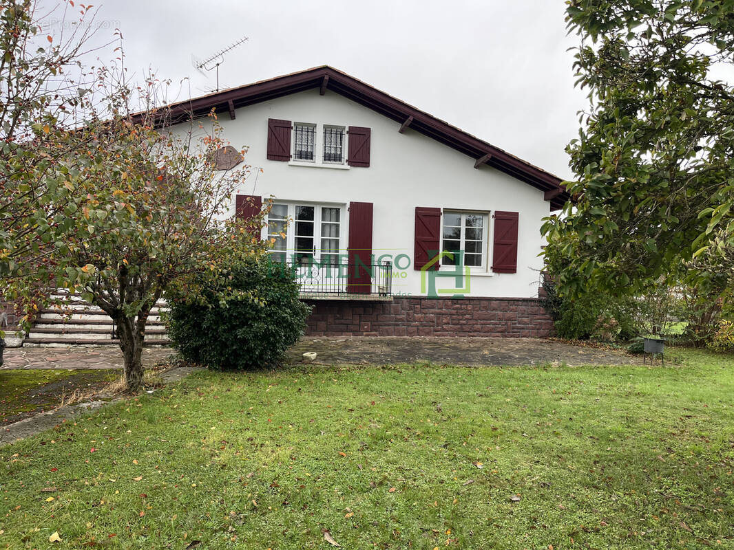 Maison à SAINT-JEAN-LE-VIEUX