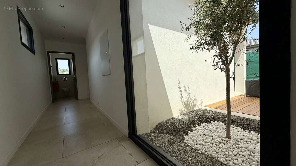 Très belle villa neuve T4 Piscine Garage - photo 17