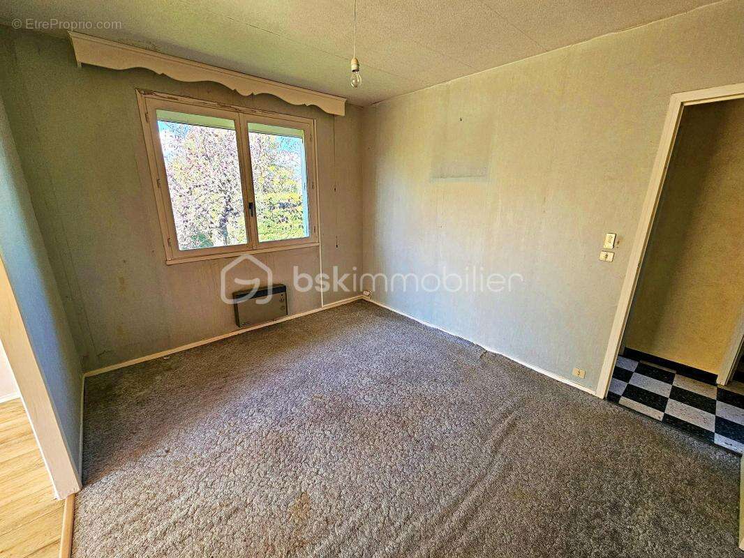 Maison à SAINT-LEGER-SUR-ROANNE