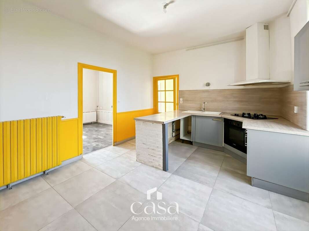 Maison à MOULINS-SUR-ORNE