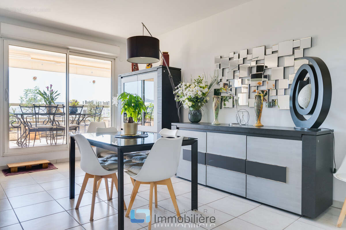 Appartement à MARSEILLE-10E
