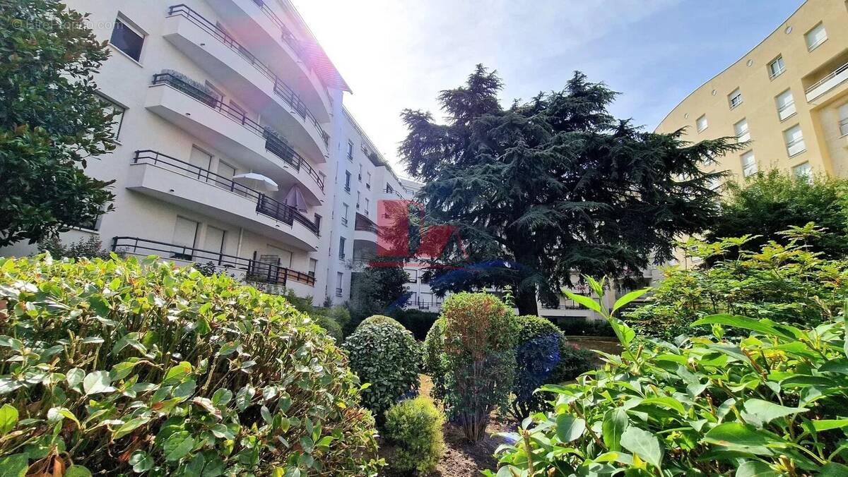 Appartement à CHATILLON