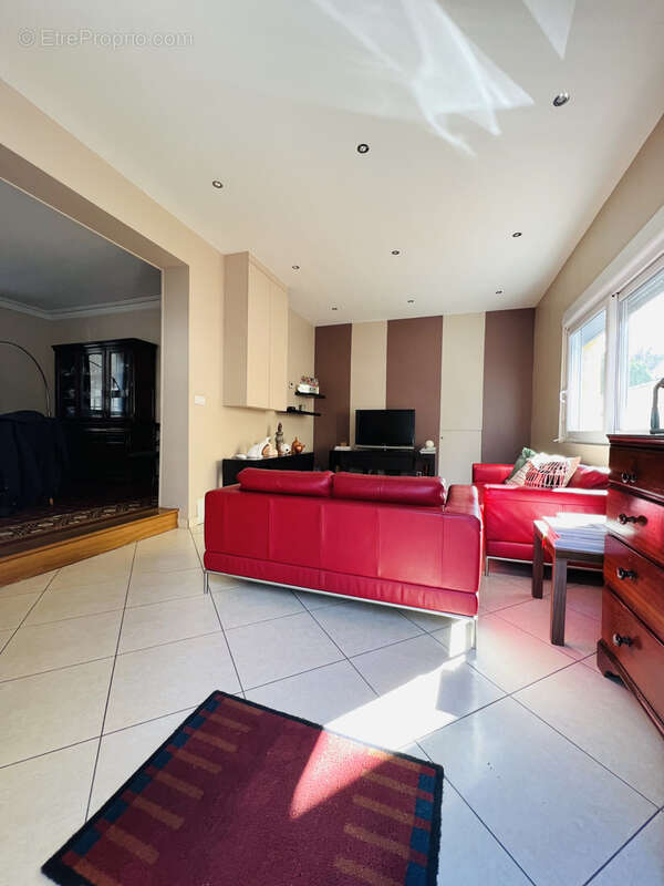 Maison à AULNAY-SOUS-BOIS