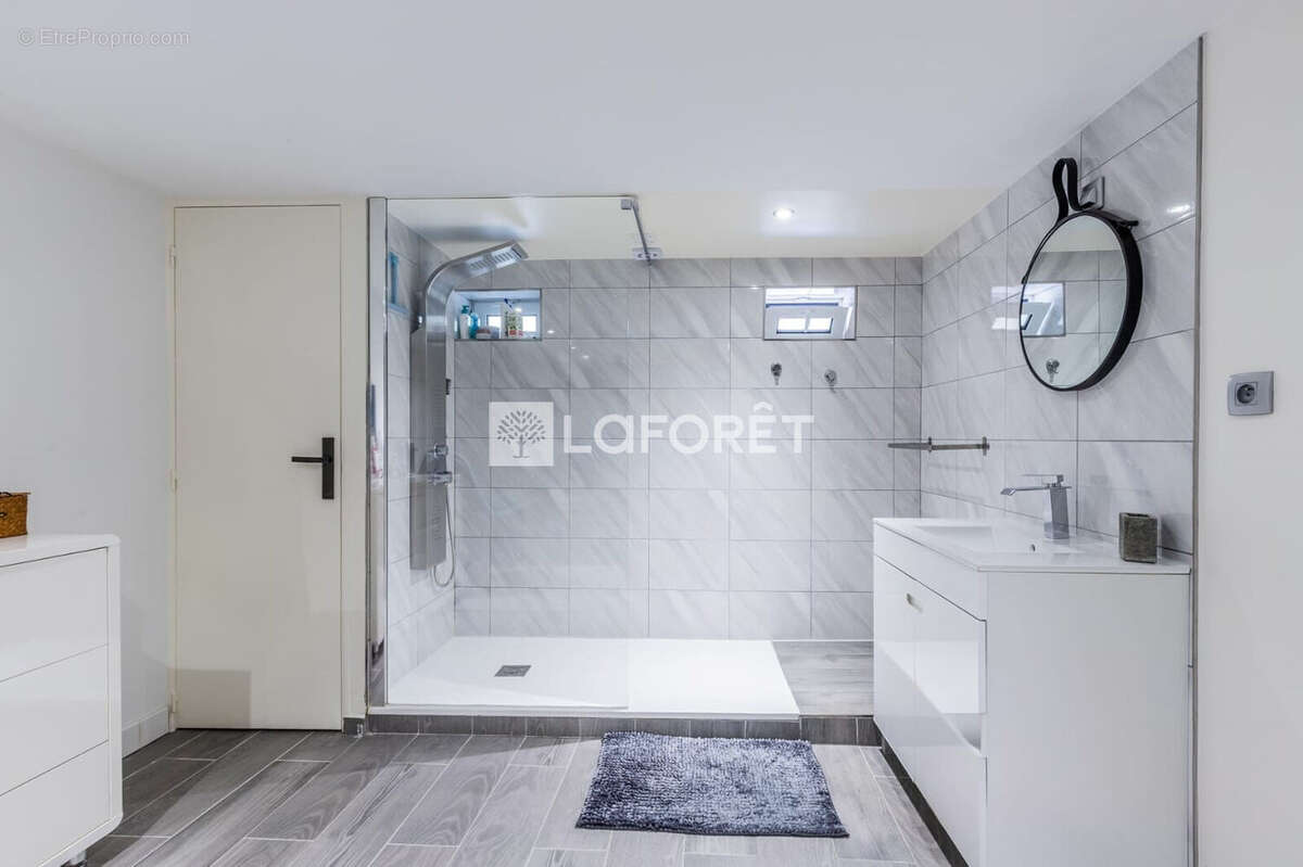 Appartement à JUVISY-SUR-ORGE