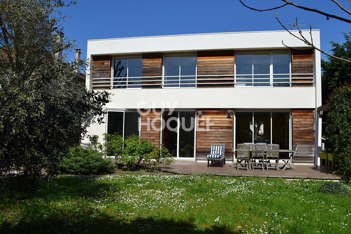 Maison à CHATOU