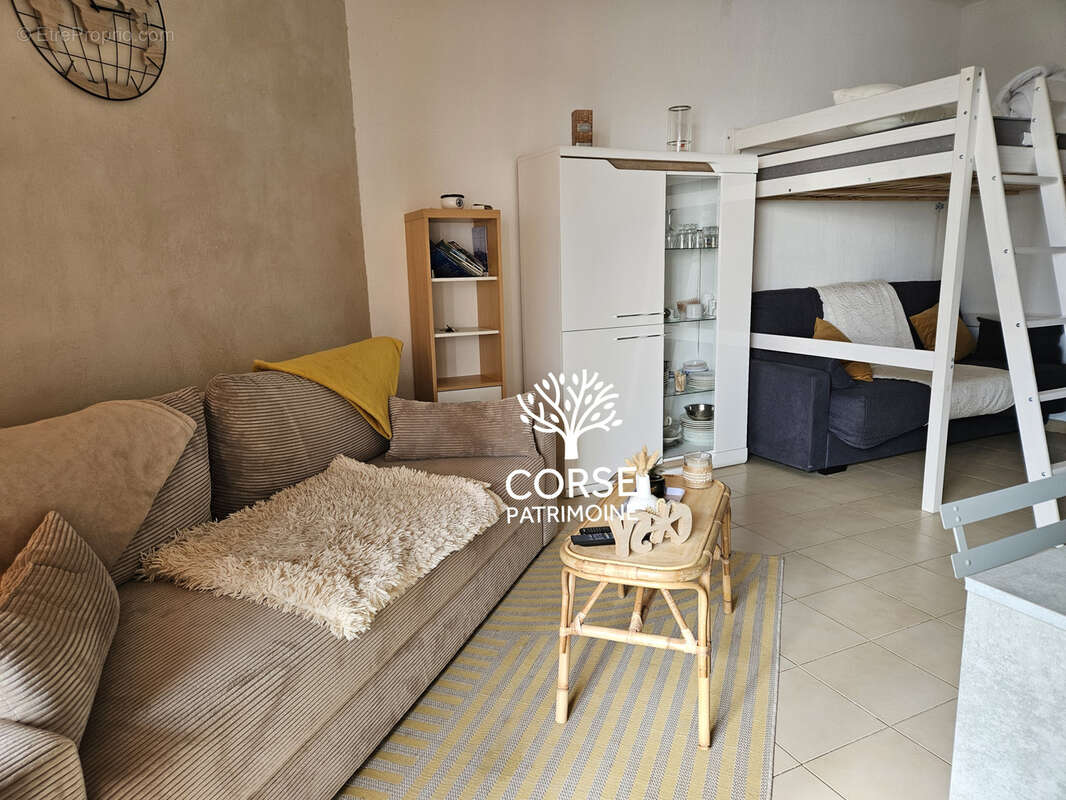 Studio vue mer Santa Lucia Di Moriani - photo 4