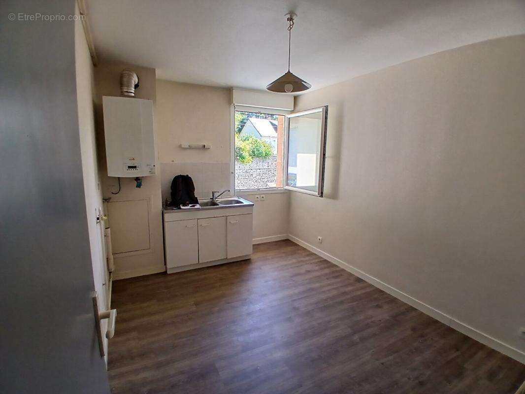 Duplex vue sur la Mayenne de 77.4 m2 - photo 6